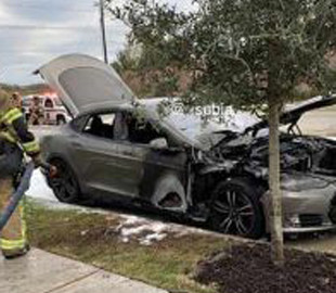 Tesla оказались более пожаробезопасными, чем традиционные автомобили