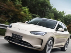 Перший електромобіль від Huawei кине виклик Tesla Model Y