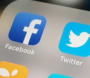 Twitter и Facebook заблокировали несколько новостных страниц из-за выборов в США