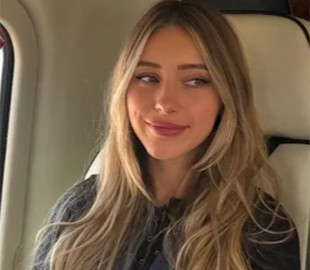 Зникла загадкова блондинка, яку бачили з Дуровим до його арешту – ЗМІ
