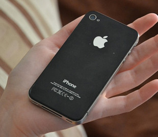 Apple могла выпустить iPhone nano
