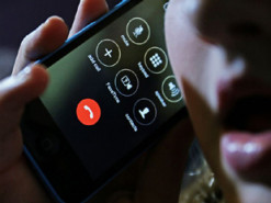 Враг может прослушивать мобильные телефоны украинцев. Как обезопасить себя