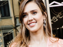 Джессика Альба снимется в новом боевике от Netflix