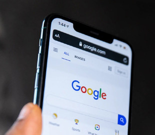 Cтандартные приложения Android уличили в шпионаже за 1 млрд пользователей