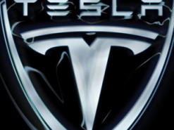 Tesla купила поставщика Mercedes и BMW и спасла его от банкротства