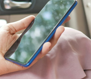 Як очистити пам'ять на смартфоні з Android та iOS