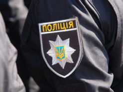 Мужчина похитил из магазина телевизор и игровую приставку