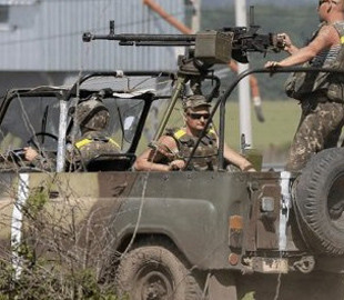 Топ-менеджер IT-компанії купує “бандеромобілі” для ЗСУ та закликає допомагати коштами