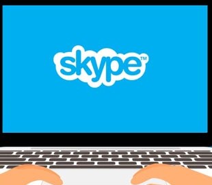 Коли батьки вперше дзвонять по Skype: кумедне фото стало мемом