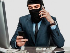 Телефонные мошенники выманили у мужчины 50 тысяч гривен