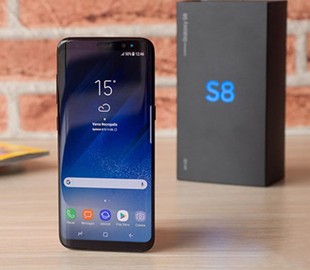 Смартфон Samsung Galaxy S8 получил незначительное обновление