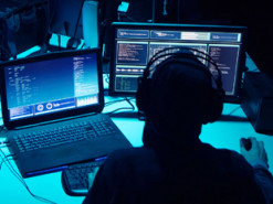 Злоумышленники переключились с социальной инженерии на хакинг