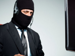 Мошенники просят деньги за оформление на работу и исчезают. Раскрыта популярная схема обмана