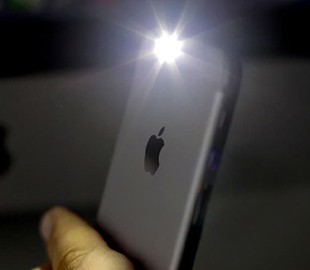 Можно ли сжечь вспышку iPhone, используя её как фонарик