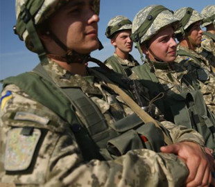 Стало відомо, чи можуть повістку про мобілізацію вручити телефоном