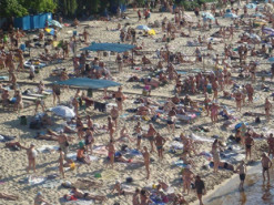 В сети показали, как в столичном Гидропарке в 1975-м году отдыхали киевляне. Фото