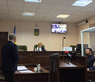 Суд арестовал мобильные телефоны одесских налоговиков