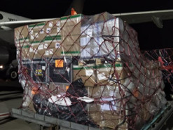 Apple завезла до України першу офіційну партію своєї продукції