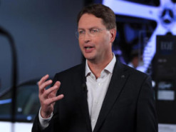 Дефицит вынудил Mercedes переключиться на более дорогие чипы