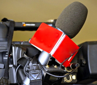 Комісія з журналістської етики засудила поширення відео з матір'ю загиблої у Вінниці дівчинки