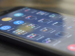 Xiaomi, Oppo и Huawei сократили поставки смартфонов в РФ