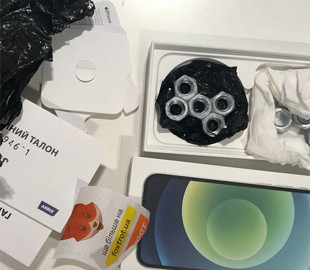 Девушка купила гайки в коробке от смартфона: магазин разбирается с проблемой