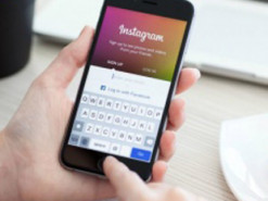 Отримала гроші й зникла: жінка через соцмережу видурила гроші в трьох осіб