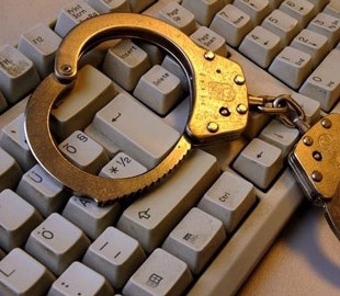 Полиция в Кривом Роге провела обыски в онлайн-порностудиях