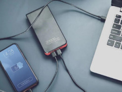 Роз'єм USB потрібен не тільки для зарядки: ці 5 функцій "прокачають" ваш телефон