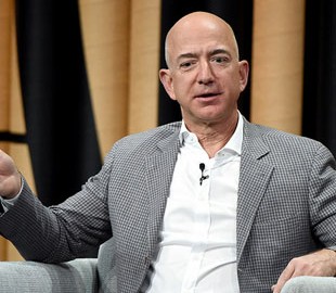 Глава Amazon намерен обвинить Трампа в своем разводе