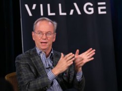 Экс-глава Google предсказал раздвоение интернета