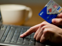 Фальшива червона ікра заполонила Україну: як розпізнати підробку