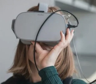 Збій у роботі Facebook “зламав” VR-шоломи Oculus: зникли всі ігри