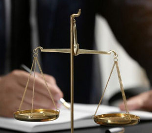 Стежив за ешелонами ЗСУ: працівник "Укрзалізниці" отримав вирок у вигляді 15 років ув'язнення