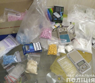 В Одесі поліцейські затримали кримінальний дует інтернет-наркодилерів