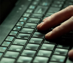 В Україні засудили пенсіонерку, яка у соцмережах підтримувала агресію РФ проти України