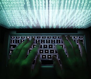 Хакеры взломали сервер IT-компании, которая выполняла секретную работу для ФСБ России