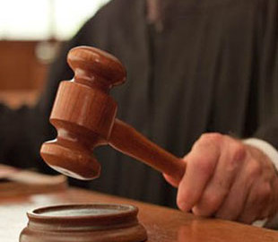 Телефонного мошенника, “спасавшего” граждан от полиции, осудили на три года