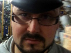 Мужчина мастерски затроллил мошенника и прославился в Интернете