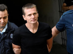 Хакер из РФ Александр Винник предстанет перед судом в Париже