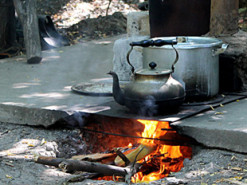 Запорізькі захисники створили на позиціях затишну атмосферу - фото