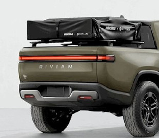 Rivian задержит начало поставок своих электрических пикапов