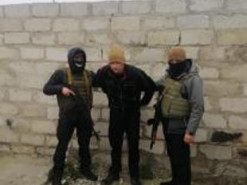 Контррозвідка СБУ затримала агента ФСБ РФ, який здавав позиції ЗСУ та коригував вогонь по мирних містах