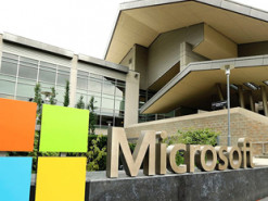 Microsoft переманила вице-президента Intel для создания большого инженерного центра по разработке чипов