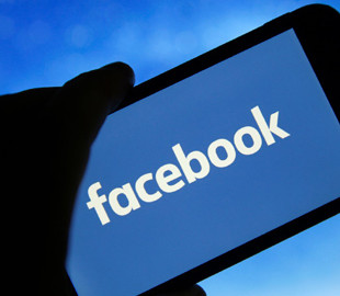 У Німеччині користувач Facebook отримав умовний строк за заклики знищити Меркель