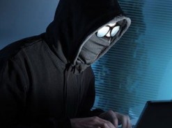 Угрозы «слить» интимные записи с веб-камер принесли шантажистам целое состояние