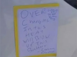 Обеспокоенный прохожий «спас» Tesla от взрыва