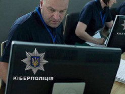 Кіберполіція знайшла підлітка, який «пожартував» про розстріл у київській школі