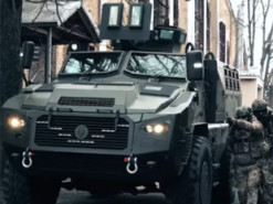 В Україні презентували броньовану бойову машину MAC OWL з протимінним захистом