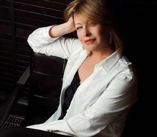 Донька Олени Кравець виправила російськомовне тату на своїй руці. Фото